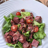 Les Berges D'ayron Comida