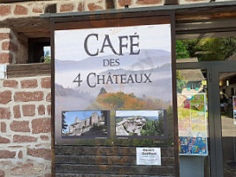 Café Des 4 Châteaux outside