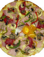 Ze Pizza Saint Pierre Pizza à Emporter food