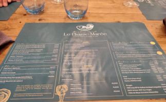 Le Chasse Maree food