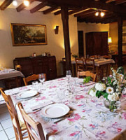 Auberge De La Hulotte food