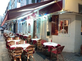 Cafe le Colisee food