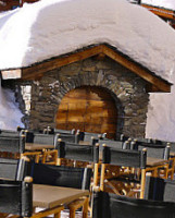 La Face Ouest Val Thorens food