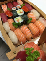 Sushi Sugi food