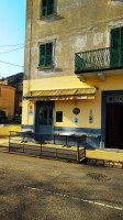 Restaurant l'Umbria outside