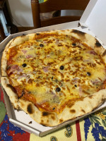 Dino's Bar - Pizzaria food