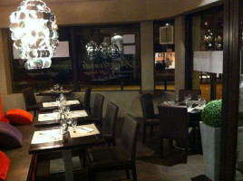 Monteverdi Café Brasserie Restaurant Bar A Vins inside