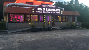 Les 3 Elephants food