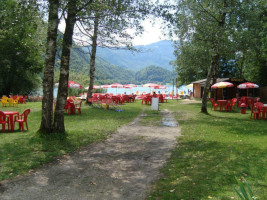 Snack Le Farou Aiguebelette outside