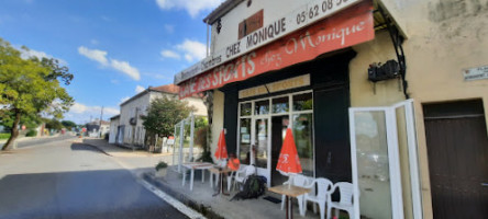 Cafe Chez Monique inside