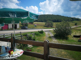 Bar Restaurant Chez Regine food