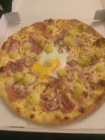 Pizza Cyllia food