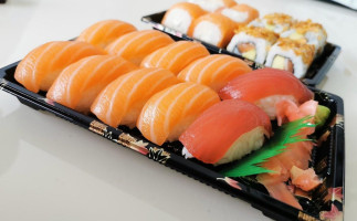 Bo Sushi food