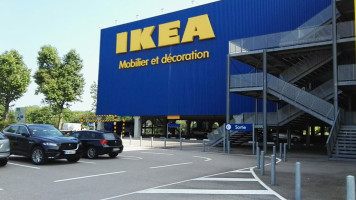 Ikea Rouen outside
