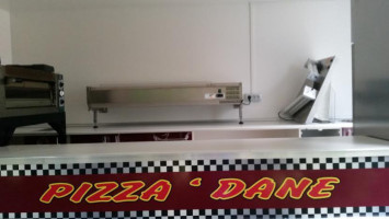 Pizza'dane outside
