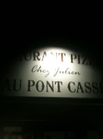 Au Pont Casse food