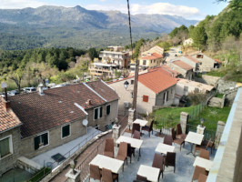 Les Aiguilles De Bavella outside