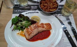 Le Steakhouse De Colette food