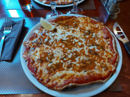 Pizzeria Restaurant Sergio food