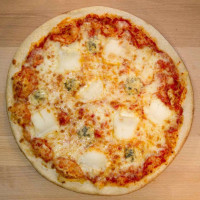 Pizza Italia food