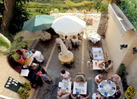 Auberge De La Coquille outside