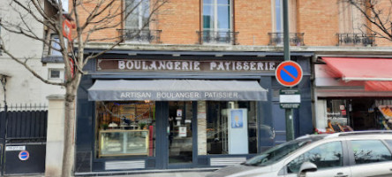 Boulangerie Patisserie La Garenne Colombes outside