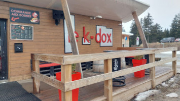 Le K-dox outside