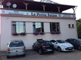 La Petite Suisse Bar Restaurant Traiteur outside