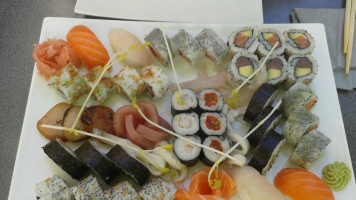 Nigui Sushi food