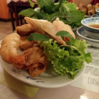 Xuan Huong food