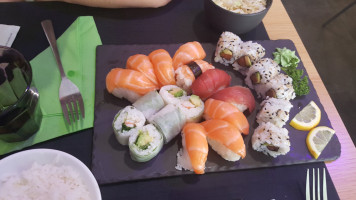 Sushi's food