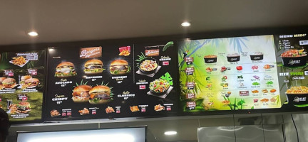 Heat’s Burger And Wok inside