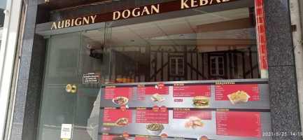 Dogan Kebab inside