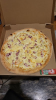 A La Pizza Zia food