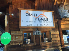 Le Chalet D'emilie inside