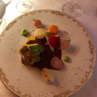 Chateau D'audrieu food