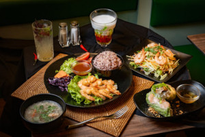 Hanoi Vietnamien food