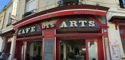 Cafe Des Arts food