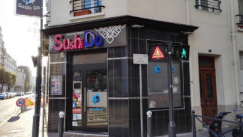 Sushido outside