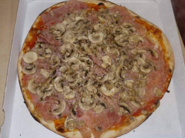 Pizza Felicita food