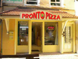 Pronto Pizza outside