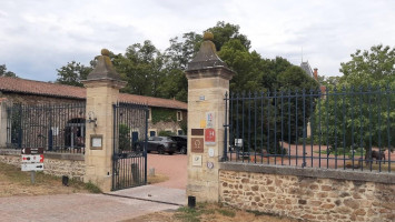 Château de Champlong outside