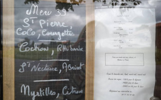La Petite École menu