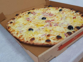 Le Bouscat Pizza inside