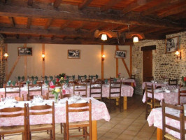 Ferme Auberge Lacere inside