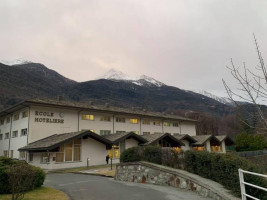 Ecole Hoteliere Savoie Leman inside