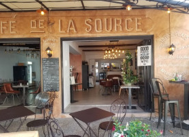 Le Cafe De La Source food