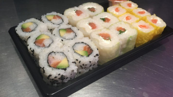 Sushi Set food