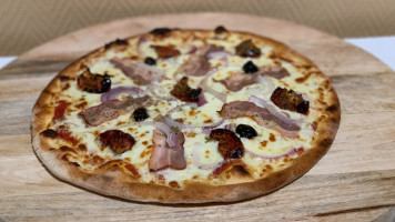 Tradi’pizza food