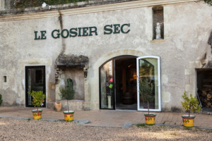 Le Gosier Sec outside